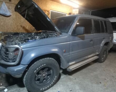 Серый Мицубиси Паджеро, объемом двигателя 3.5 л и пробегом 200 тыс. км за 3200 $, фото 6 на Automoto.ua