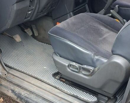 Серый Мицубиси Паджеро, объемом двигателя 0 л и пробегом 250 тыс. км за 3499 $, фото 4 на Automoto.ua