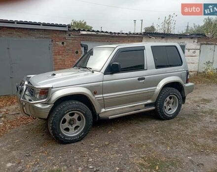 Сірий Міцубісі Паджеро, об'ємом двигуна 2.84 л та пробігом 360 тис. км за 10000 $, фото 1 на Automoto.ua