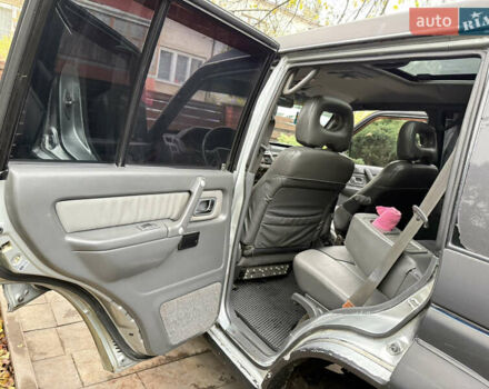 Сірий Міцубісі Паджеро, об'ємом двигуна 3.5 л та пробігом 386 тис. км за 8500 $, фото 22 на Automoto.ua