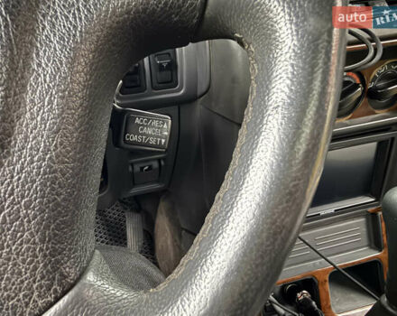 Сірий Міцубісі Паджеро, об'ємом двигуна 3.5 л та пробігом 386 тис. км за 8500 $, фото 18 на Automoto.ua