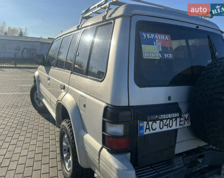 Серый Мицубиси Паджеро, объемом двигателя 2.84 л и пробегом 251 тыс. км за 6900 $, фото 3 на Automoto.ua