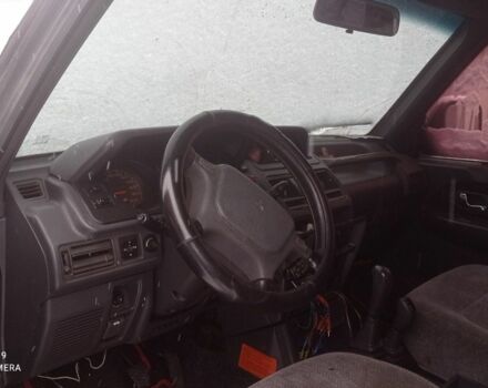 Серый Мицубиси Паджеро, объемом двигателя 3.5 л и пробегом 200 тыс. км за 3600 $, фото 6 на Automoto.ua