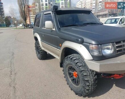 Сірий Міцубісі Паджеро, об'ємом двигуна 3.5 л та пробігом 323 тис. км за 9999 $, фото 13 на Automoto.ua