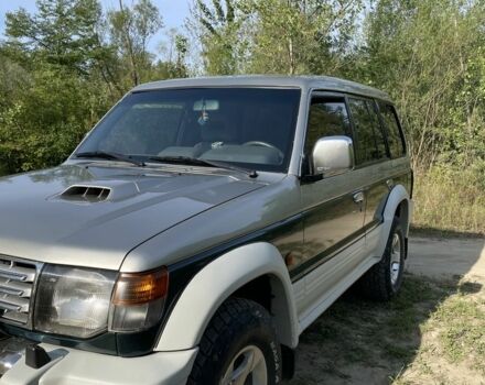 Серый Мицубиси Паджеро, объемом двигателя 2.8 л и пробегом 351 тыс. км за 8500 $, фото 1 на Automoto.ua