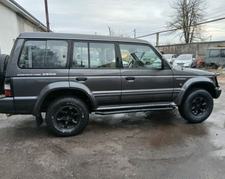 Сірий Міцубісі Паджеро, об'ємом двигуна 2.8 л та пробігом 300 тис. км за 4700 $, фото 4 на Automoto.ua