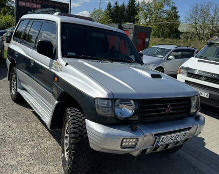 Сірий Міцубісі Паджеро, об'ємом двигуна 2.84 л та пробігом 366 тис. км за 9500 $, фото 1 на Automoto.ua