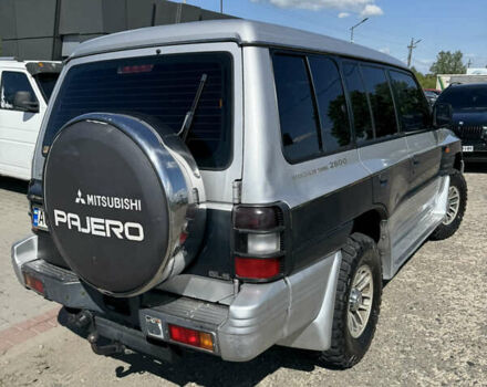 Сірий Міцубісі Паджеро, об'ємом двигуна 2.84 л та пробігом 366 тис. км за 9500 $, фото 4 на Automoto.ua
