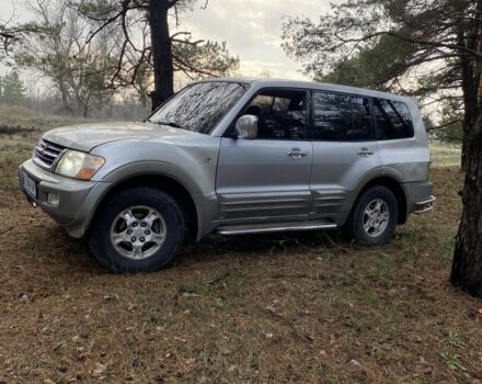 Сірий Міцубісі Паджеро, об'ємом двигуна 3.5 л та пробігом 330 тис. км за 4400 $, фото 1 на Automoto.ua