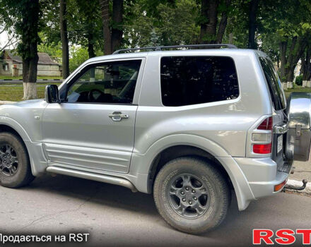 Серый Мицубиси Паджеро, объемом двигателя 3.2 л и пробегом 211 тыс. км за 9900 $, фото 5 на Automoto.ua