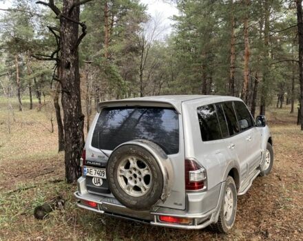 Сірий Міцубісі Паджеро, об'ємом двигуна 3.5 л та пробігом 330 тис. км за 4400 $, фото 3 на Automoto.ua