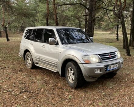 Сірий Міцубісі Паджеро, об'ємом двигуна 3.5 л та пробігом 330 тис. км за 4400 $, фото 5 на Automoto.ua