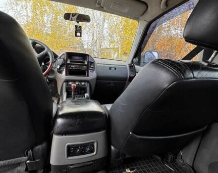 Серый Мицубиси Паджеро, объемом двигателя 3.2 л и пробегом 380 тыс. км за 5000 $, фото 12 на Automoto.ua