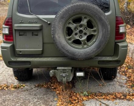 Серый Мицубиси Паджеро, объемом двигателя 3.2 л и пробегом 380 тыс. км за 5000 $, фото 5 на Automoto.ua