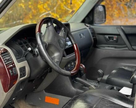 Серый Мицубиси Паджеро, объемом двигателя 3.2 л и пробегом 380 тыс. км за 5000 $, фото 8 на Automoto.ua