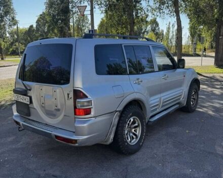 Серый Мицубиси Паджеро, объемом двигателя 3.2 л и пробегом 200 тыс. км за 3900 $, фото 1 на Automoto.ua