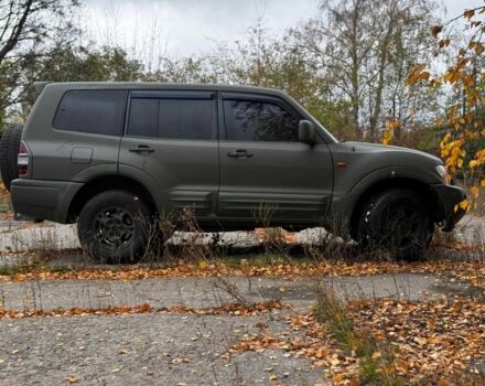 Серый Мицубиси Паджеро, объемом двигателя 3.2 л и пробегом 380 тыс. км за 5000 $, фото 2 на Automoto.ua