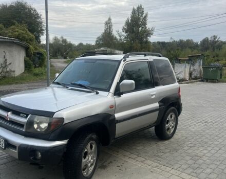 Серый Мицубиси Паджеро, объемом двигателя 1.8 л и пробегом 240 тыс. км за 2300 $, фото 1 на Automoto.ua