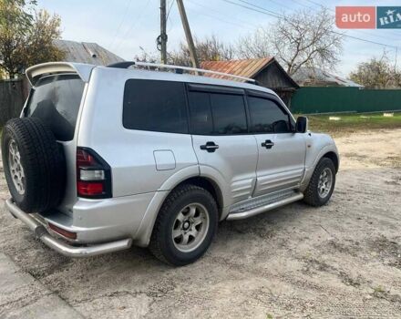 Сірий Міцубісі Паджеро, об'ємом двигуна 3.5 л та пробігом 318 тис. км за 5999 $, фото 6 на Automoto.ua