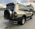 Серый Мицубиси Паджеро, объемом двигателя 3.5 л и пробегом 250 тыс. км за 6800 $, фото 2 на Automoto.ua