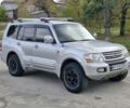 Сірий Міцубісі Паджеро, об'ємом двигуна 3.5 л та пробігом 262 тис. км за 6000 $, фото 1 на Automoto.ua