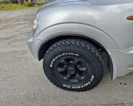 Сірий Міцубісі Паджеро, об'ємом двигуна 3.5 л та пробігом 262 тис. км за 6000 $, фото 8 на Automoto.ua