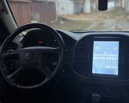 Серый Мицубиси Паджеро, объемом двигателя 3.5 л и пробегом 250 тыс. км за 6800 $, фото 7 на Automoto.ua