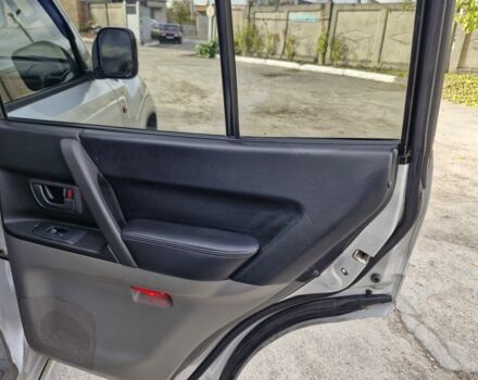 Сірий Міцубісі Паджеро, об'ємом двигуна 3.5 л та пробігом 262 тис. км за 6000 $, фото 15 на Automoto.ua