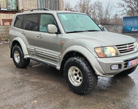 Серый Мицубиси Паджеро, объемом двигателя 3.2 л и пробегом 362 тыс. км за 4613 $, фото 1 на Automoto.ua