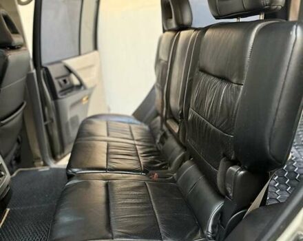 Серый Мицубиси Паджеро, объемом двигателя 3.5 л и пробегом 250 тыс. км за 6800 $, фото 4 на Automoto.ua