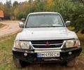 Серый Мицубиси Паджеро, объемом двигателя 3.2 л и пробегом 320 тыс. км за 4500 $, фото 3 на Automoto.ua