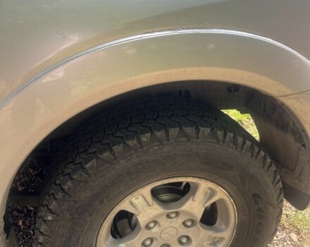 Серый Мицубиси Паджеро, объемом двигателя 3.2 л и пробегом 320 тыс. км за 5804 $, фото 4 на Automoto.ua