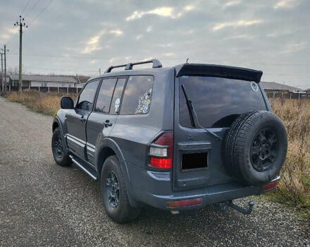 Серый Мицубиси Паджеро, объемом двигателя 3.2 л и пробегом 268 тыс. км за 6800 $, фото 3 на Automoto.ua
