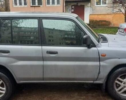 Серый Мицубиси Паджеро, объемом двигателя 1.8 л и пробегом 146 тыс. км за 4550 $, фото 2 на Automoto.ua