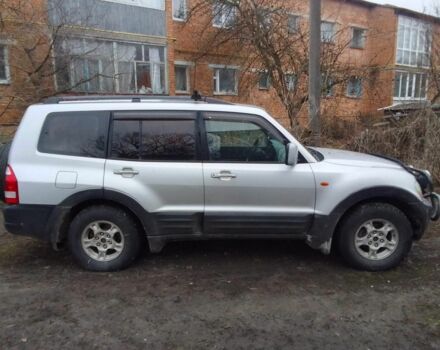 Сірий Міцубісі Паджеро, об'ємом двигуна 3.2 л та пробігом 300 тис. км за 5300 $, фото 1 на Automoto.ua