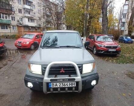 Серый Мицубиси Паджеро, объемом двигателя 1.8 л и пробегом 146 тыс. км за 4550 $, фото 19 на Automoto.ua