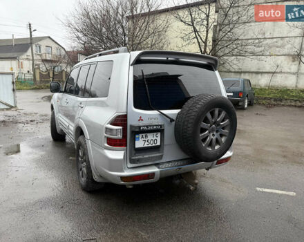 Сірий Міцубісі Паджеро, об'ємом двигуна 3.2 л та пробігом 354 тис. км за 8300 $, фото 7 на Automoto.ua