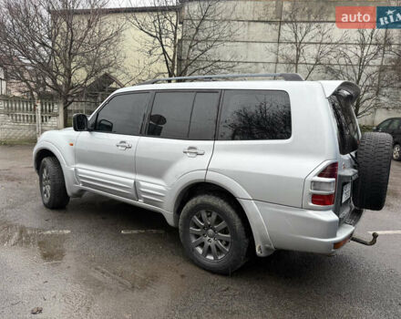 Сірий Міцубісі Паджеро, об'ємом двигуна 3.2 л та пробігом 354 тис. км за 8300 $, фото 8 на Automoto.ua