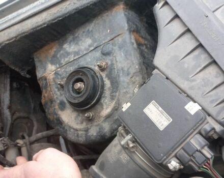 Сірий Міцубісі Паджеро, об'ємом двигуна 1.8 л та пробігом 146 тис. км за 4550 $, фото 16 на Automoto.ua