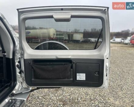 Серый Мицубиси Паджеро, объемом двигателя 3.5 л и пробегом 299 тыс. км за 6700 $, фото 32 на Automoto.ua