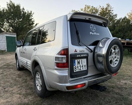 Серый Мицубиси Паджеро, объемом двигателя 3.2 л и пробегом 365 тыс. км за 5800 $, фото 2 на Automoto.ua