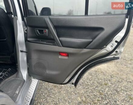 Серый Мицубиси Паджеро, объемом двигателя 3.5 л и пробегом 299 тыс. км за 6700 $, фото 21 на Automoto.ua