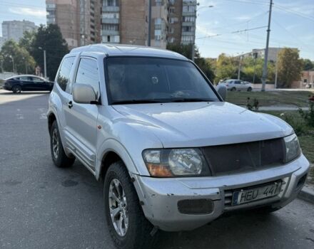 Сірий Міцубісі Паджеро, об'ємом двигуна 3.2 л та пробігом 126 тис. км за 4000 $, фото 1 на Automoto.ua