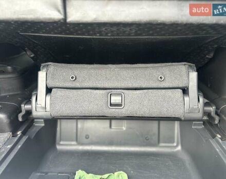 Серый Мицубиси Паджеро, объемом двигателя 3.5 л и пробегом 299 тыс. км за 6700 $, фото 40 на Automoto.ua