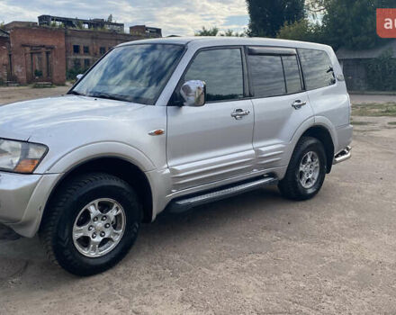 Мицубиси Паджеро 2002 в Чернигове на Automoto.ua Серый Мицубиси Паджеро, объемом двигателя 3.5 л и пробегом 304 тыс. км за 6250 $, фото 7 на Automoto.ua