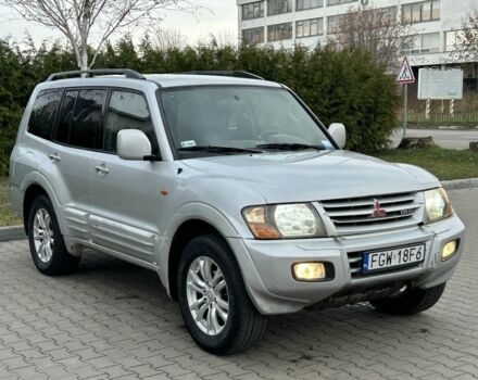 Сірий Міцубісі Паджеро, об'ємом двигуна 3.2 л та пробігом 400 тис. км за 3850 $, фото 6 на Automoto.ua