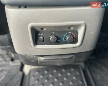 Серый Мицубиси Паджеро, объемом двигателя 3.5 л и пробегом 299 тыс. км за 6700 $, фото 60 на Automoto.ua