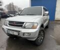 Серый Мицубиси Паджеро, объемом двигателя 3.2 л и пробегом 354 тыс. км за 8300 $, фото 1 на Automoto.ua
