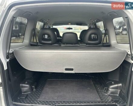 Серый Мицубиси Паджеро, объемом двигателя 3.5 л и пробегом 299 тыс. км за 6700 $, фото 36 на Automoto.ua