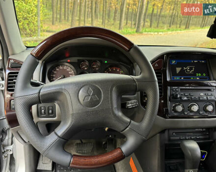 Мицубиси Паджеро 2002 в Луцке на Automoto.ua Серый Мицубиси Паджеро, объемом двигателя 3.2 л и пробегом 337 тыс. км за 8900 $, фото 26 на Automoto.ua